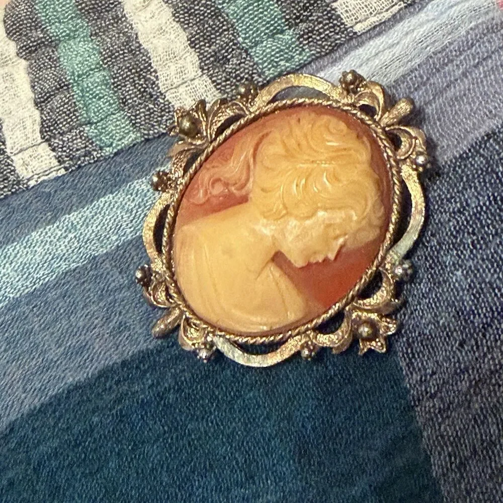 VTG Brooch Pendant Cameo Victorian French Lady Carved Bakelite Celluloid 3” L